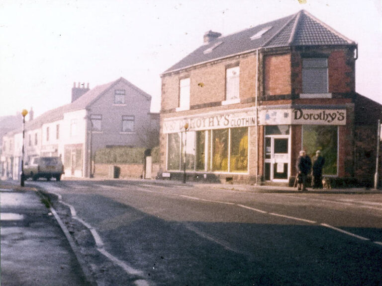 Dorothy's Clothing Shop High Street South Normanton | SNPC