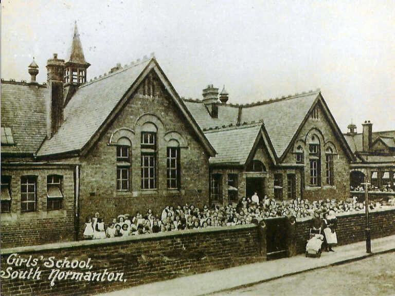 Girls School New Street South Normanton | SNPC
